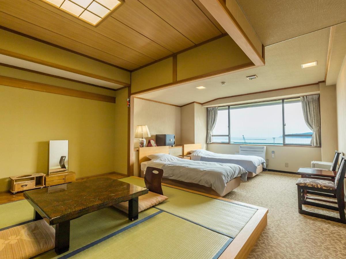 Hotel Omiya Miyako  Exterior photo